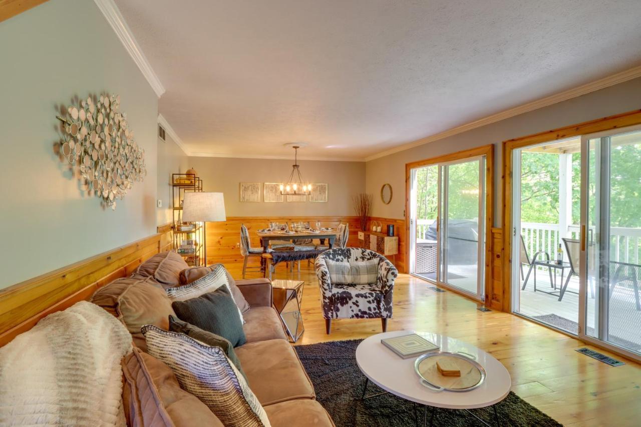 Blue Ridge Getaway With Hot Tub And Seasonal View! Villa Eksteriør bilde