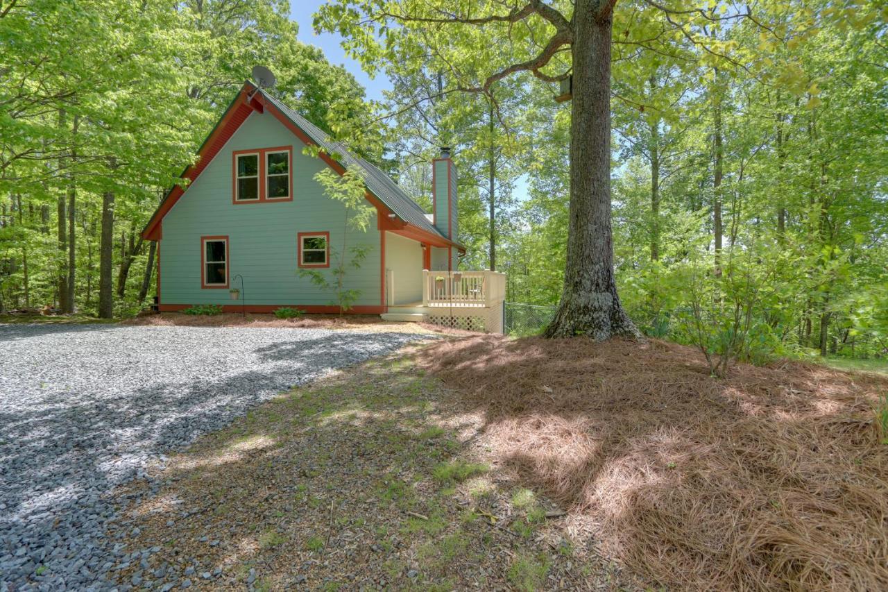 Blue Ridge Getaway With Hot Tub And Seasonal View! Villa Eksteriør bilde